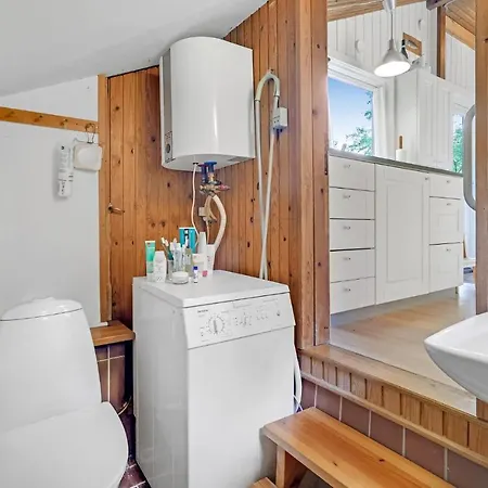 1 Bedroom Awesome In Jægerspris