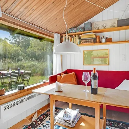 1 Bedroom Awesome In *