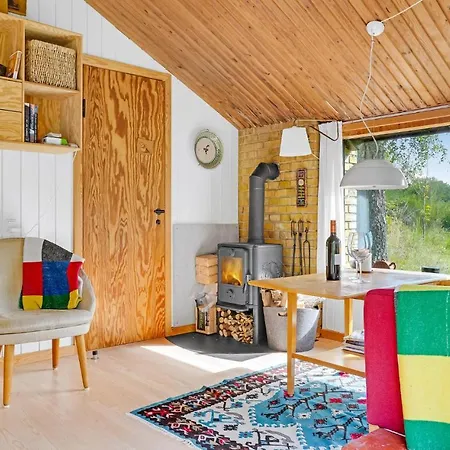 Hébergement de vacances 1 Bedroom Awesome In Jægerspris